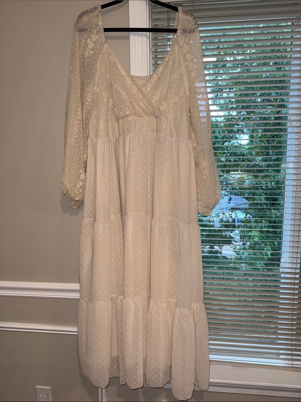 SHEIN Curve 4XL Cream Swiss Dot Embroidered Maxi Dress Boho Cottagecore - Picture 2 of 10